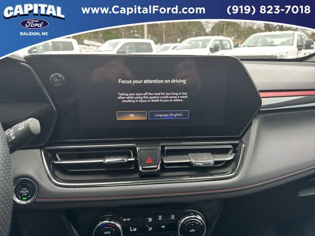 Used 2025 Chevrolet TrailBlazer RS w/ Convenience Package image 26