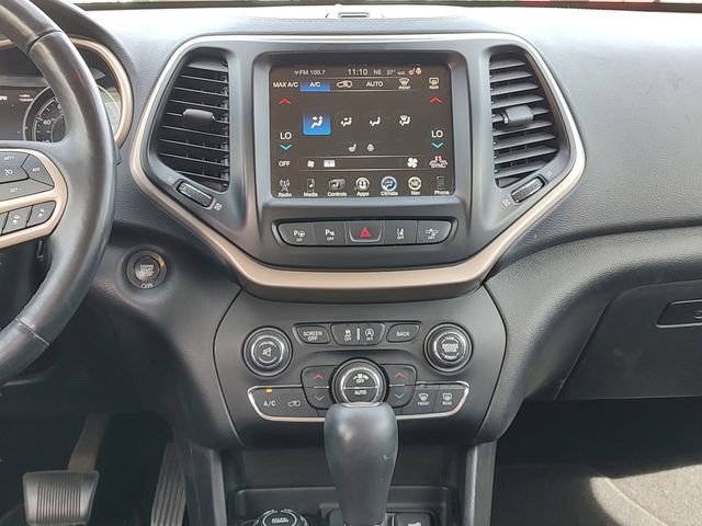 Certified 2018 Jeep Cherokee Limited w/ Technology Group image 13