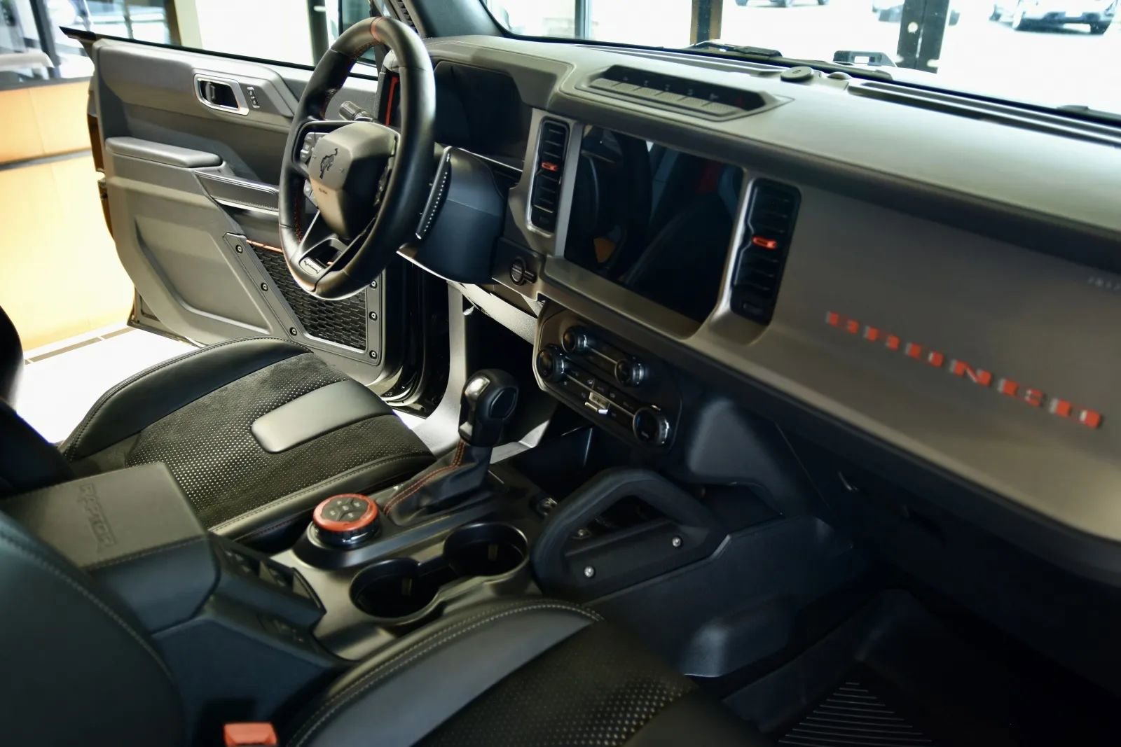 Used 2024 Ford Bronco Raptor image 33