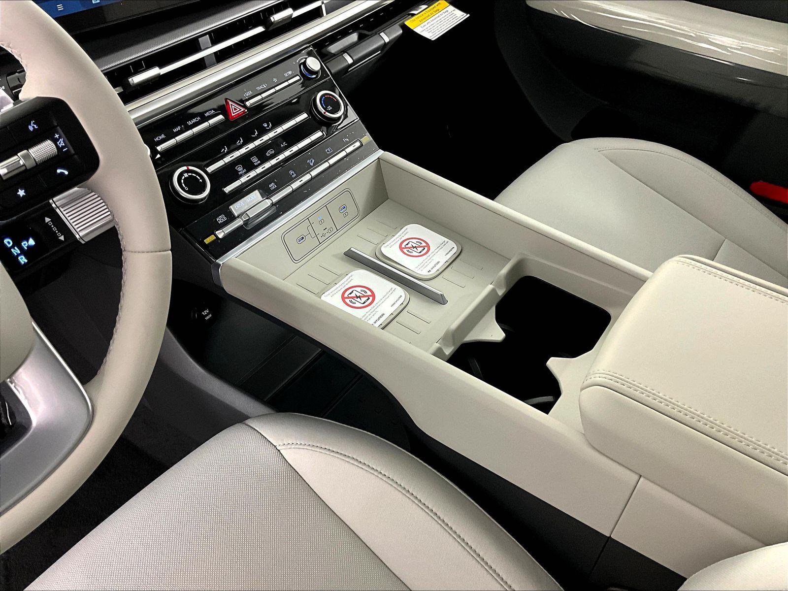 New 2027 Hyundai Santa Fe SE AWD/4WD image 12