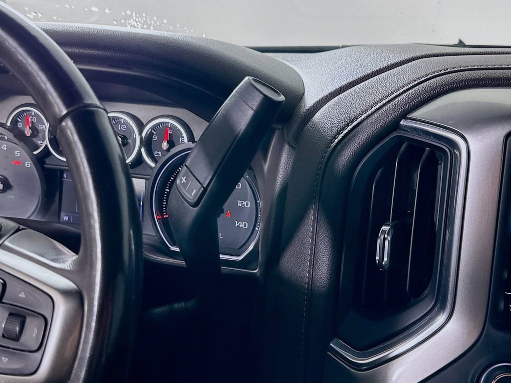 Used 2019 Chevrolet Silverado 1500 RST image 32