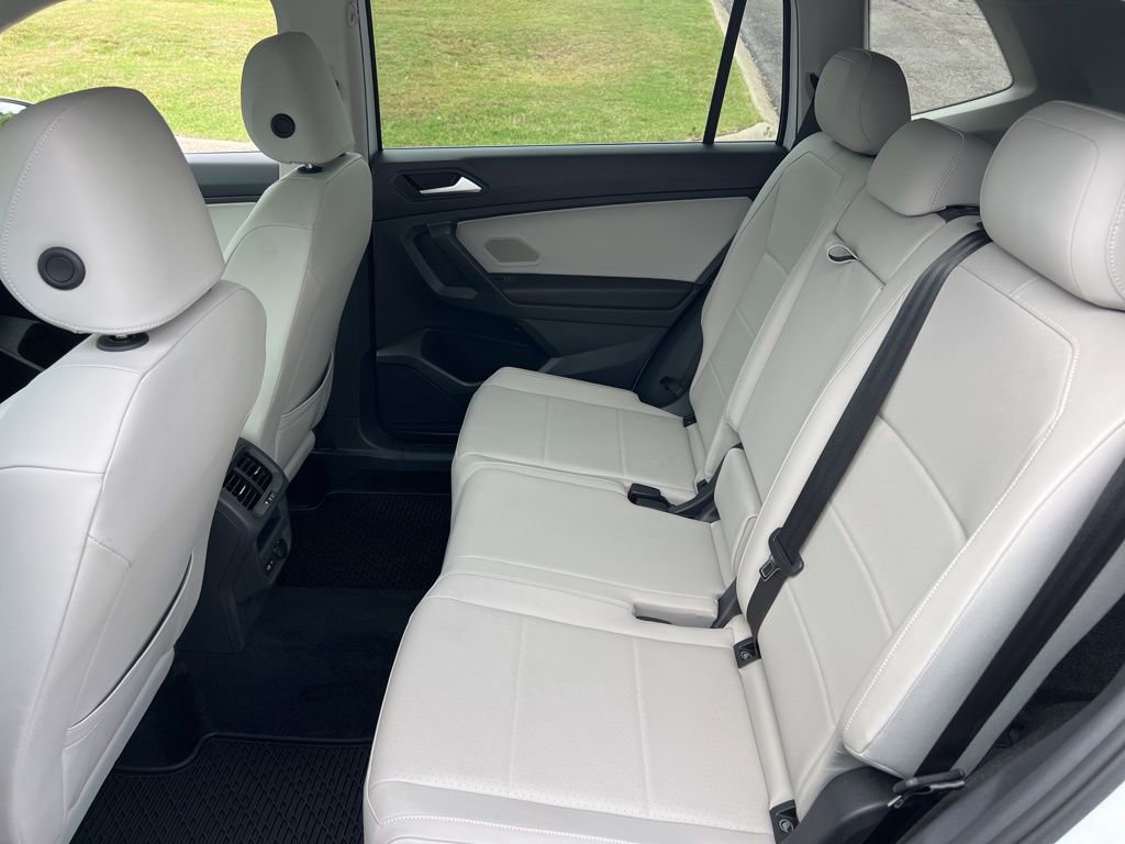 Certified 2021 Volkswagen Tiguan SE AWD/4WD image 24