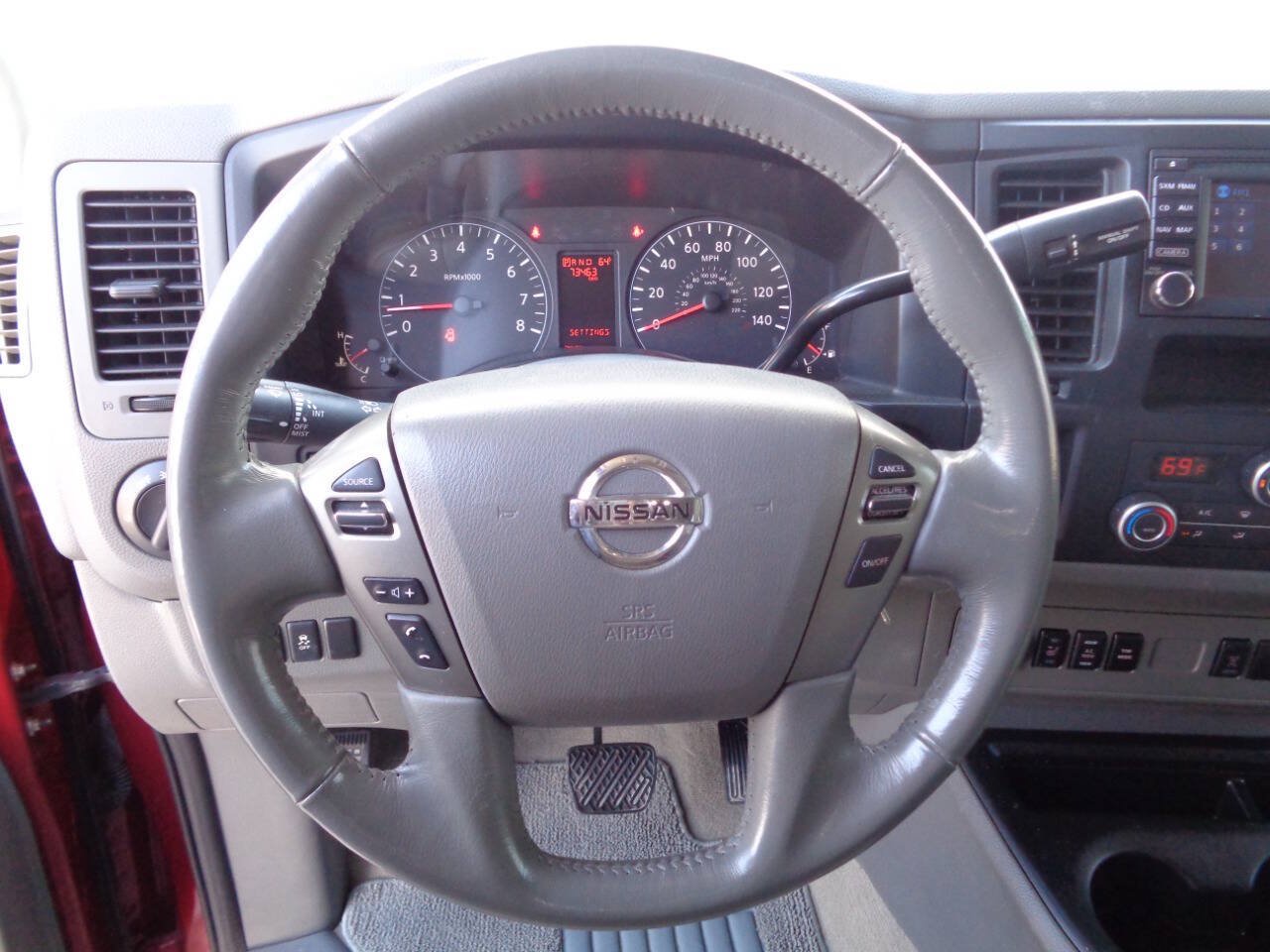 Used 2019 Nissan NV 3500 SL RWD image 69