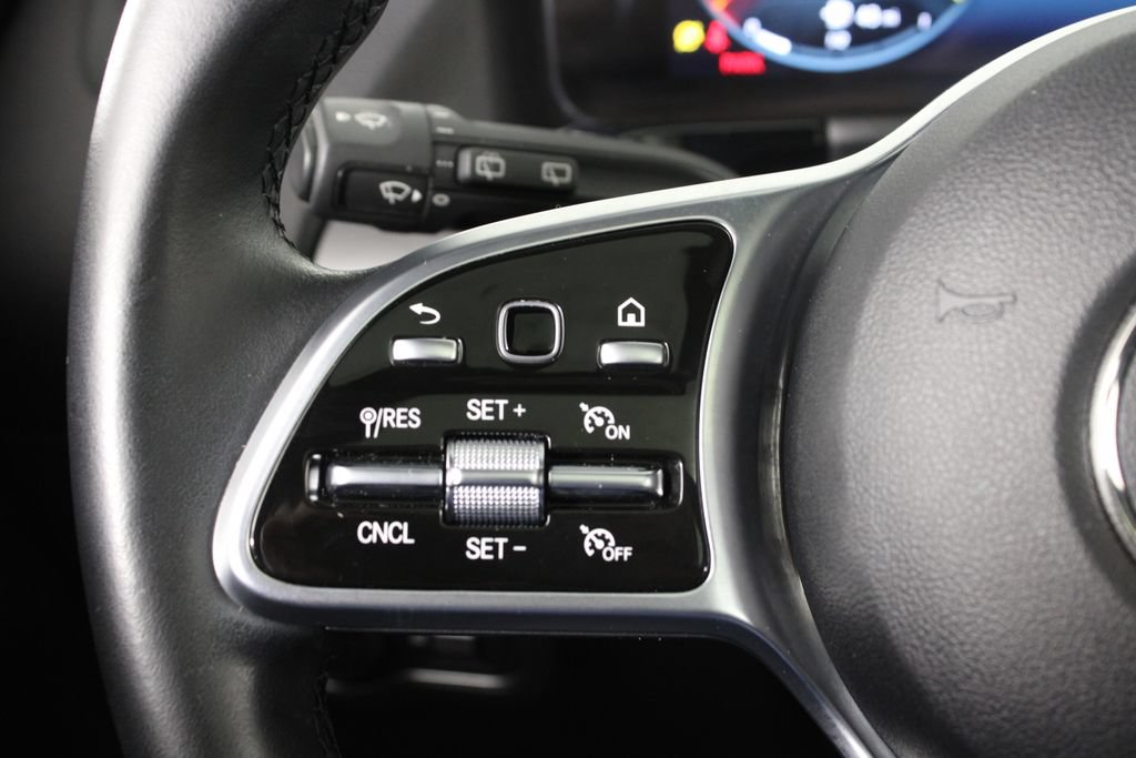 Used 2023 Mercedes-Benz GLA 250 image 27