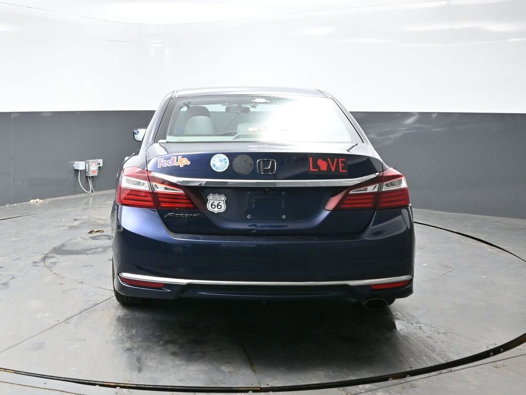 Used 2016 Honda Accord LX image 10
