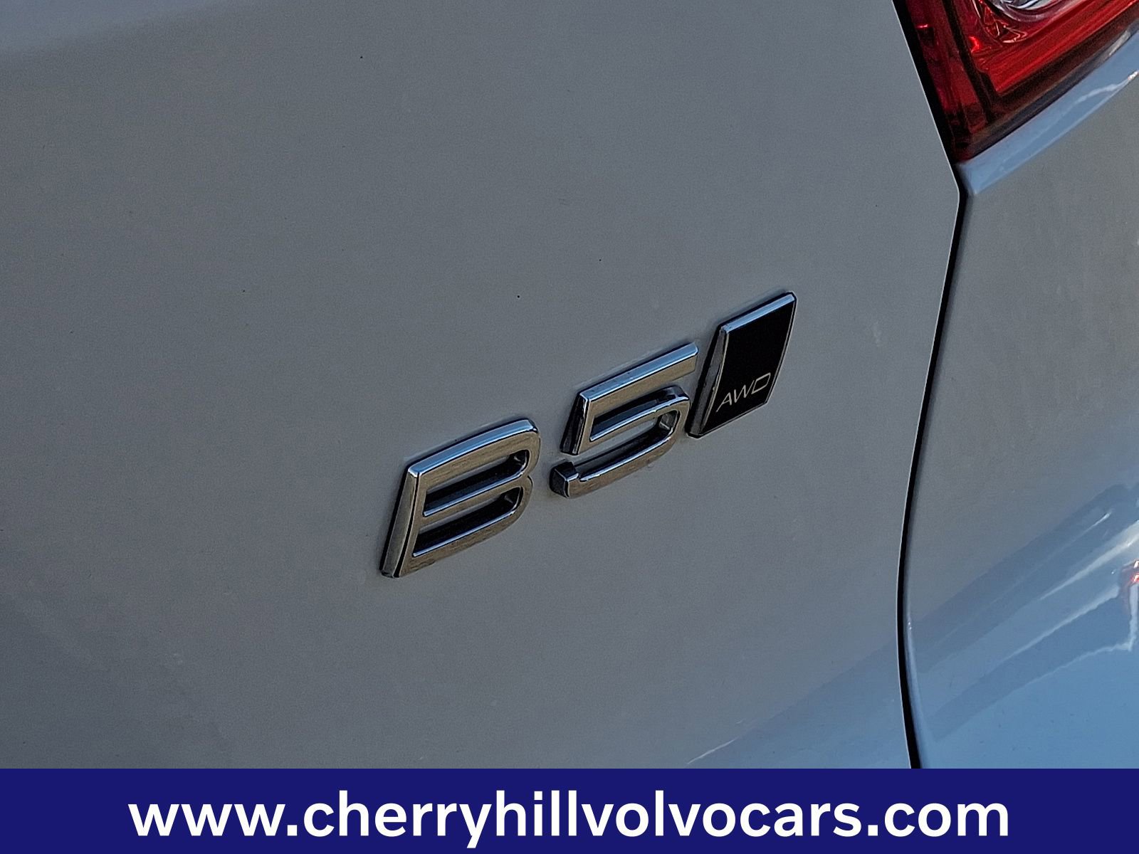 Certified 2023 Volvo XC40 B5 Core w/ Climate Package image 31