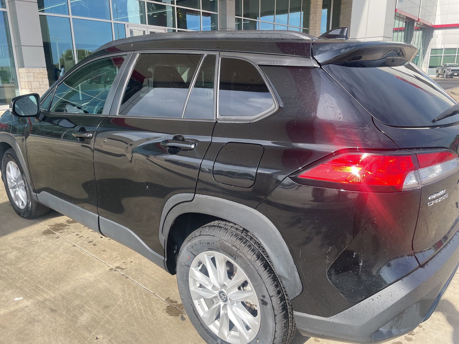 Used 2024 Toyota Corolla Cross LE image 13