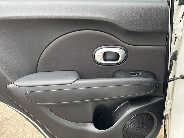 Used 2018 Kia Soul w/ Convenience Package image 30