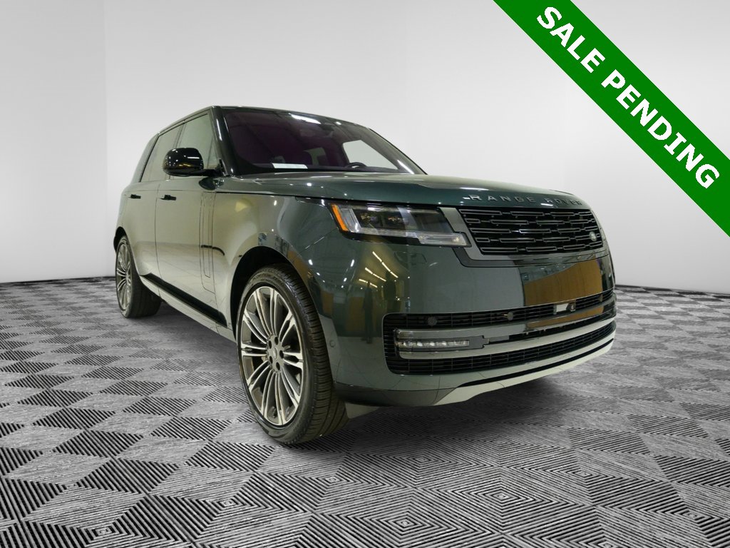 Used 2023 Land Rover Range Rover SE image 7