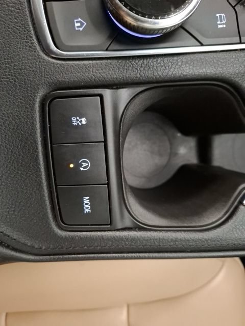 Used 2025 Cadillac XT4 Premium Luxury FWD image 32