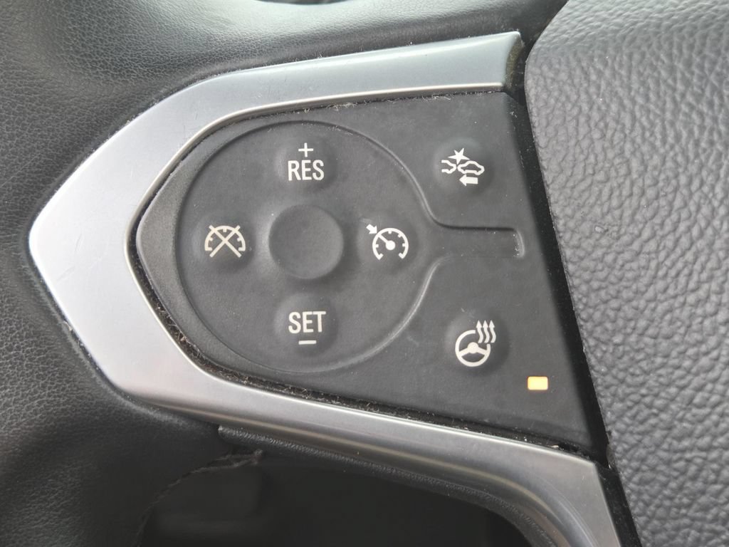 Used 2023 Chevrolet Traverse High Country AWD/4WD image 9