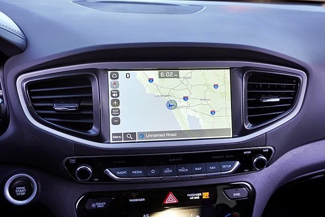 Used 2019 Hyundai Ioniq Limited w/ Ultimate Package 02 FWD image 43