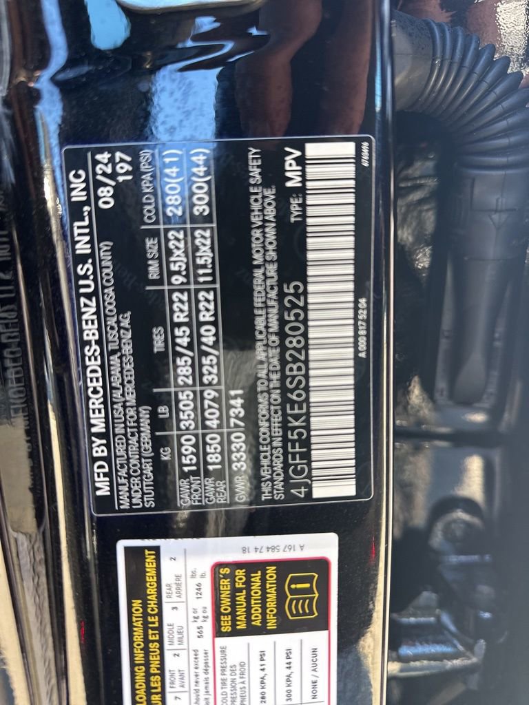 Used 2025 Mercedes-Benz GLS 450 4MATIC image 36