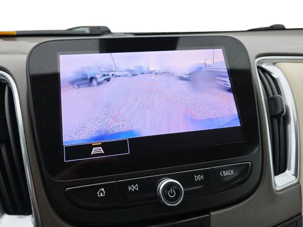 Used 2023 Chevrolet Malibu LT FWD image 24