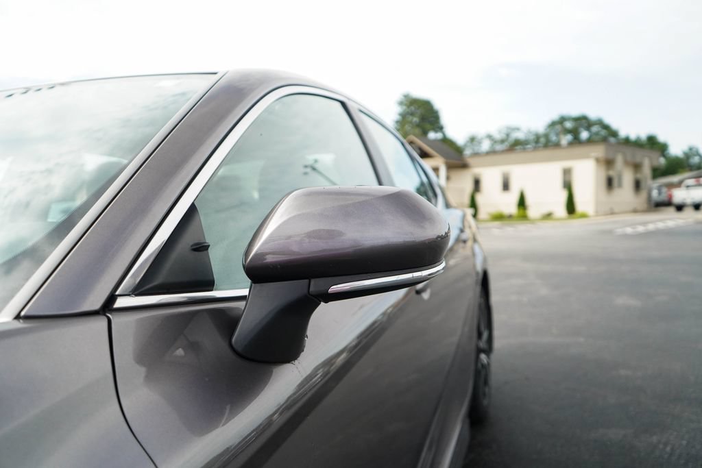 Used 2024 Toyota Camry SE FWD image 22