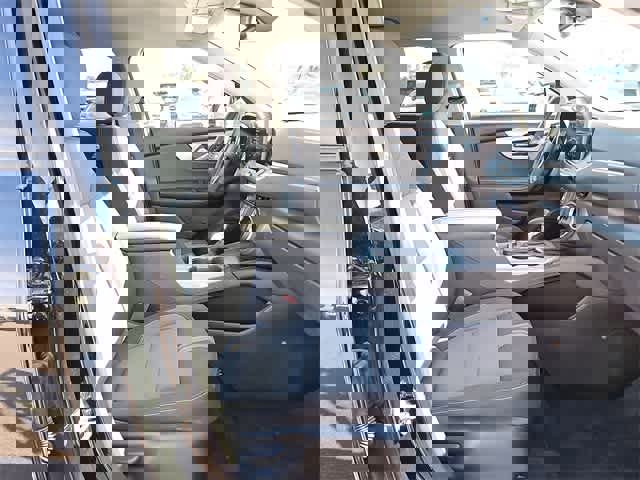 Certified 2023 Chevrolet Blazer LT w/ Convenience Package image 32