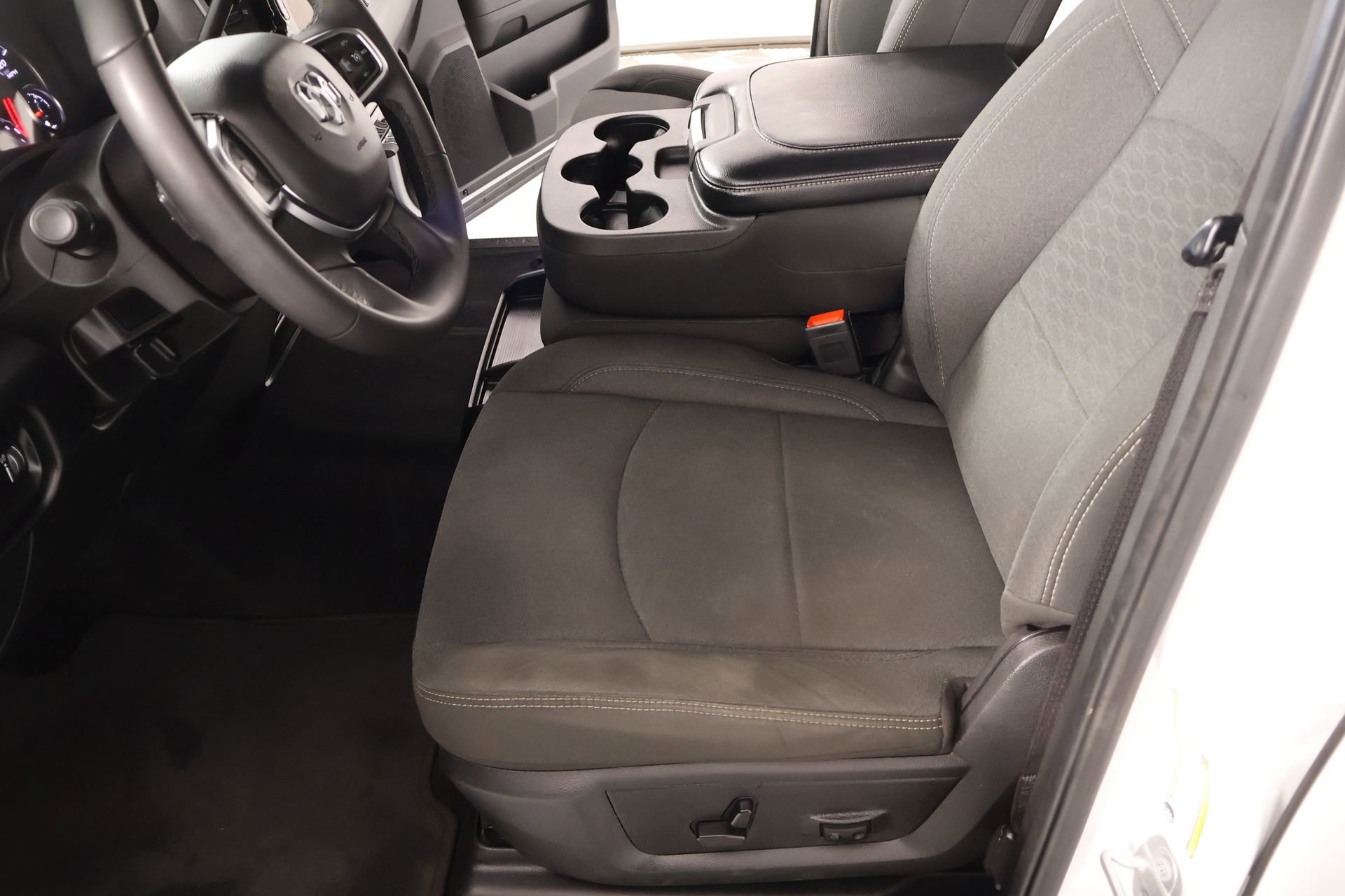 Used 2025 RAM 2500 Big Horn image 11