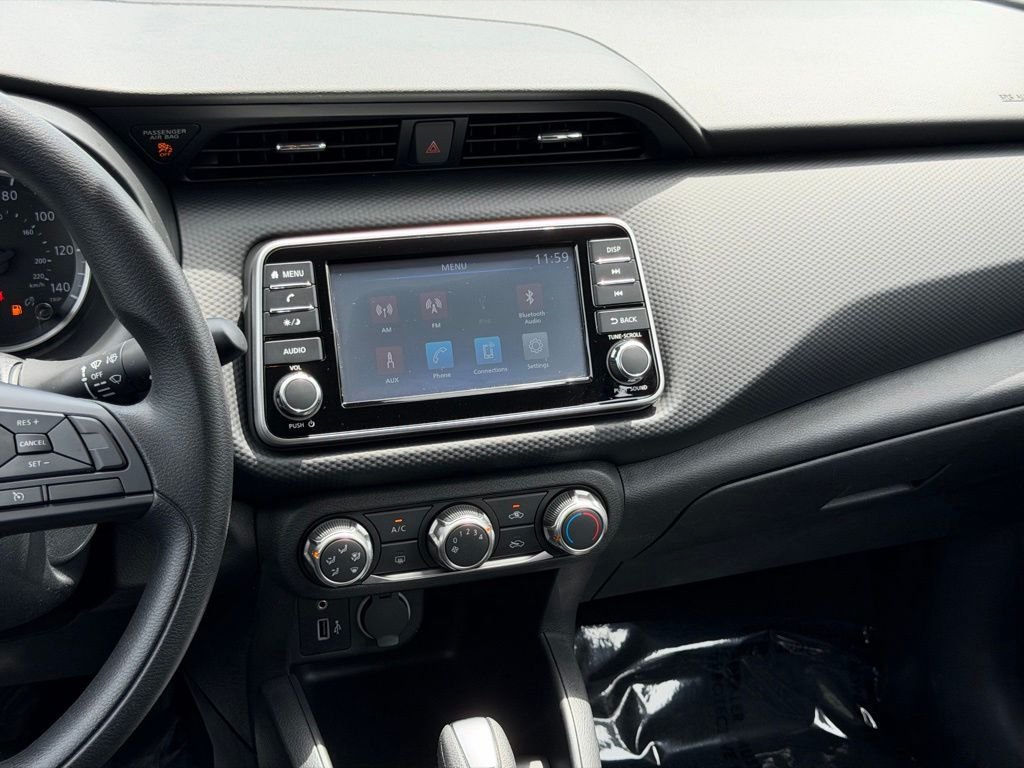 Used 2025 Nissan Kicks Play S FWD image 23