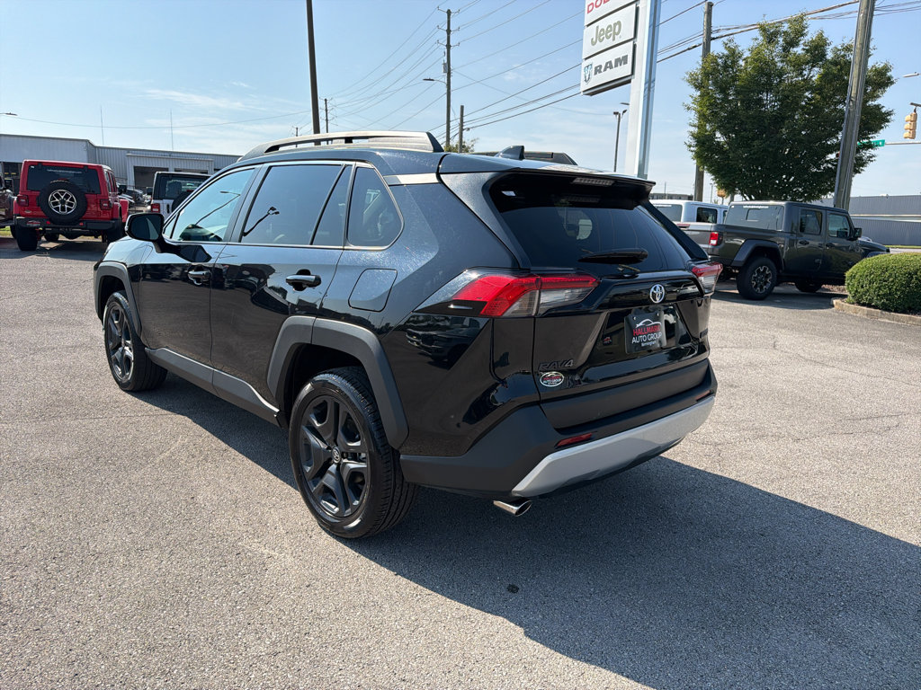 Used 2024 Toyota RAV4 Adventure AWD/4WD image 7