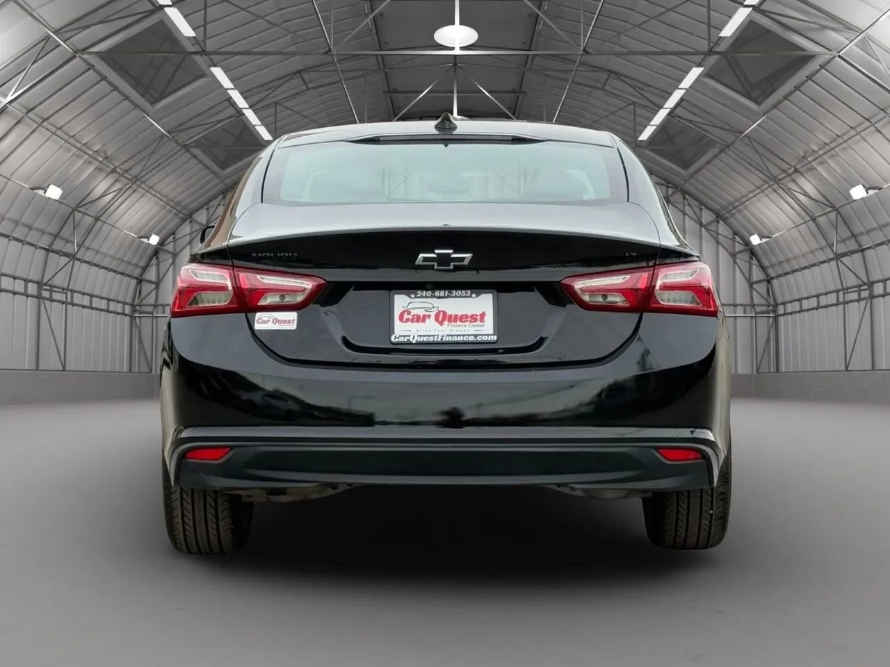 Used 2021 Chevrolet Malibu LT w/ Midnight Edition image 6