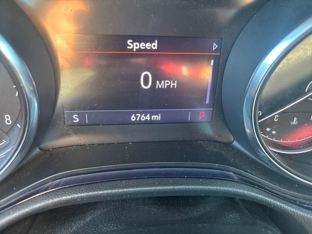 Used 2023 Buick Encore GX Select w/ Sport Touring Package image 22