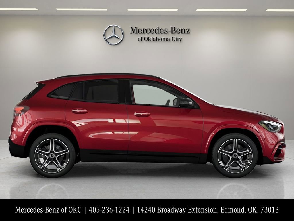 Used 2025 Mercedes-Benz GLA 250 4MATIC image 14