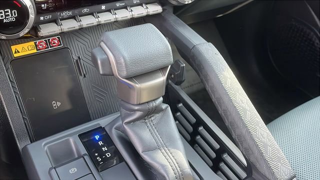 Used 2024 Toyota Tacoma Trailhunter image 17