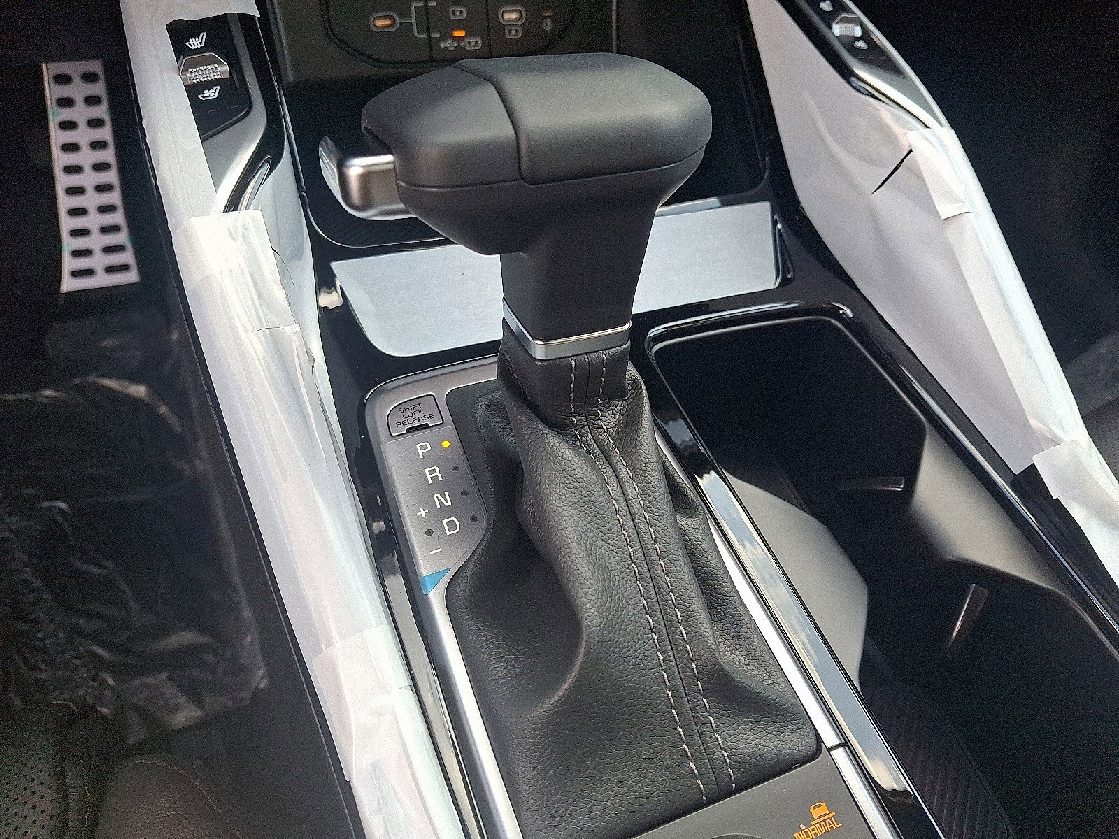 New 2025 Kia Sorento SX Prestige image 14