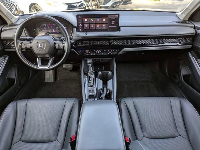 Used 2023 Honda Accord Touring image 13
