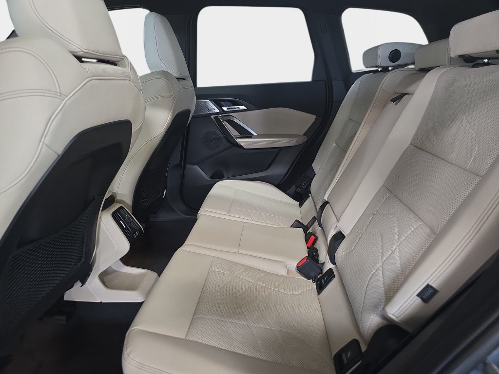 Certified 2023 BMW X1 xDrive28i w/ Premium Package AWD/4WD image 12