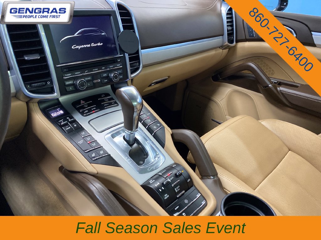 Used 2015 Porsche Cayenne Turbo AWD/4WD image 14
