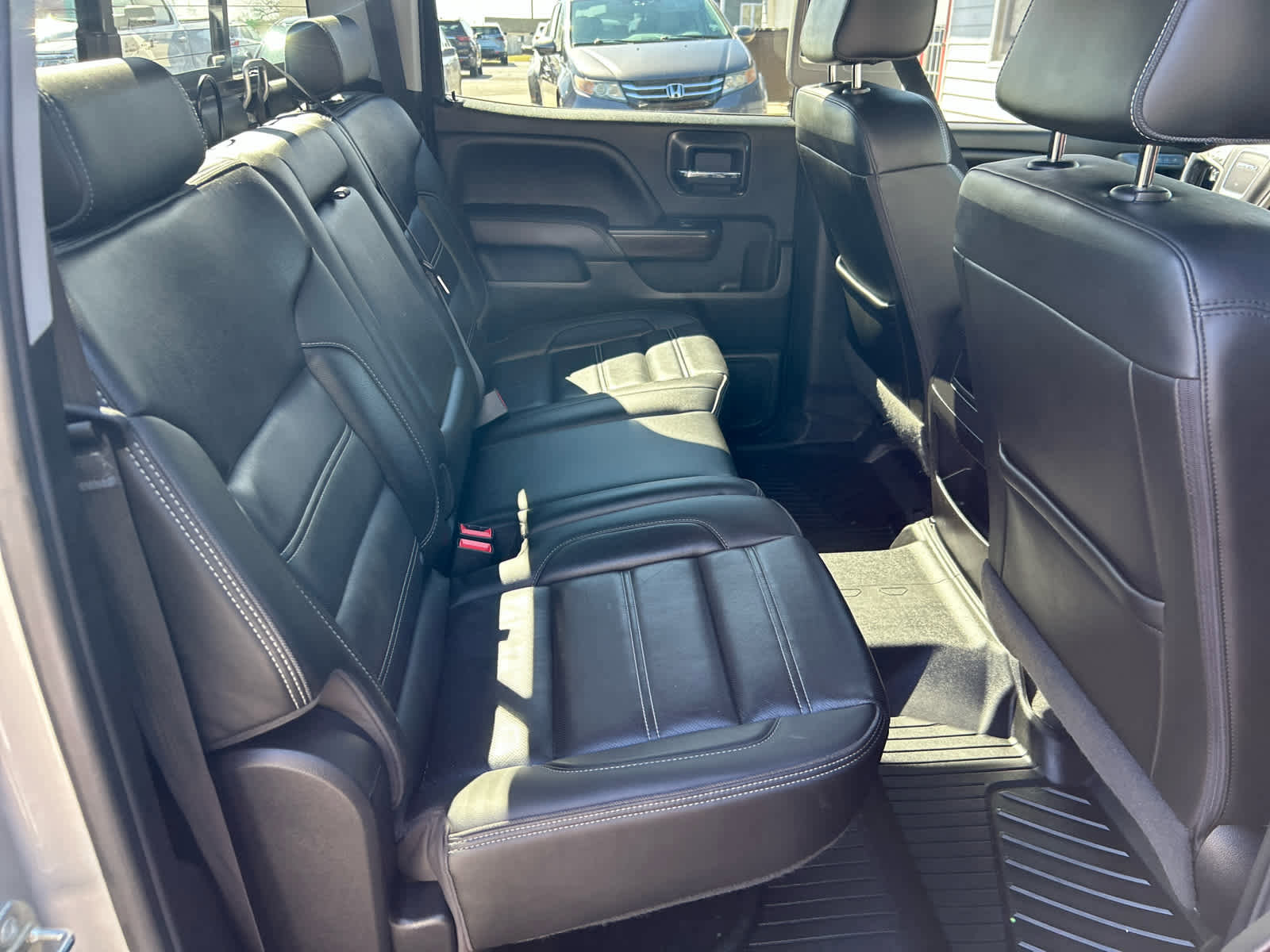 Used 2018 GMC Sierra 1500 Denali w/ Denali Ultimate Package AWD/4WD image 28