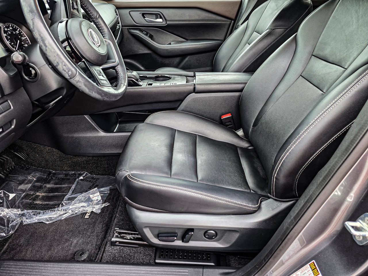 Used 2023 Nissan Rogue SL w/ SL Premium Package FWD image 14