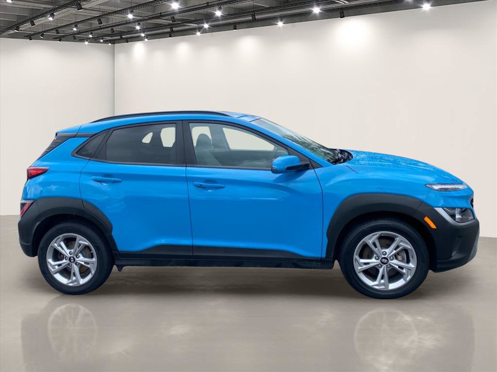 Used 2022 Hyundai Kona SEL w/ Cargo Package AWD/4WD image 8