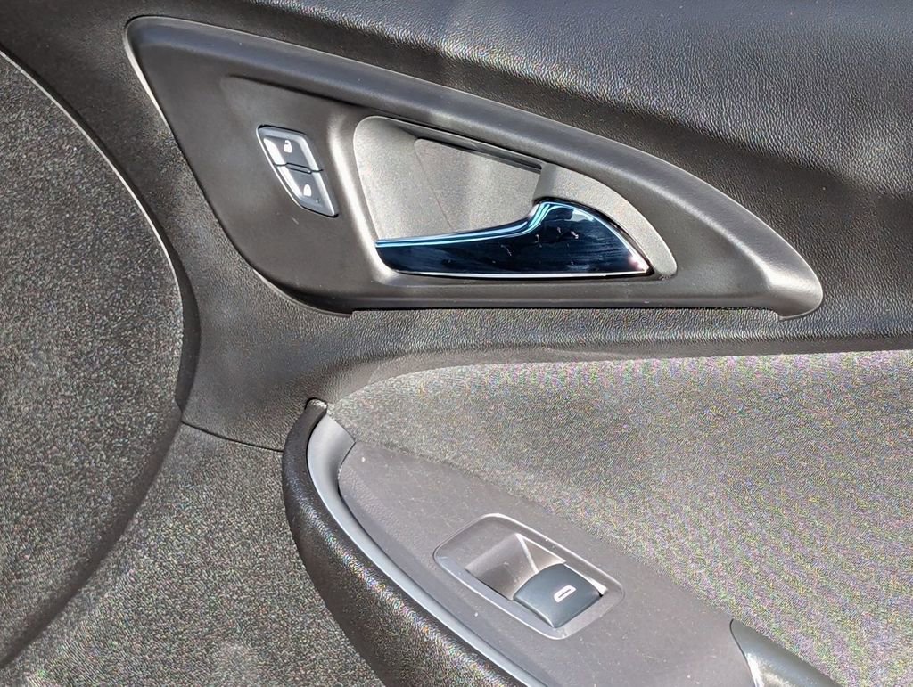 Used 2024 Chevrolet Malibu RS image 45