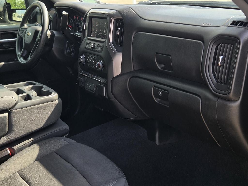 Certified 2026 Chevrolet Silverado 2500 Custom w/ Custom Value Package AWD/4WD image 8