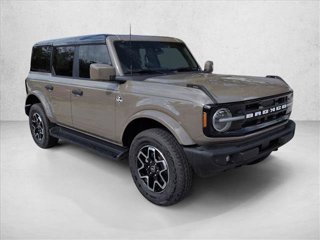 New 2026 Ford Bronco Outer Banks image 7
