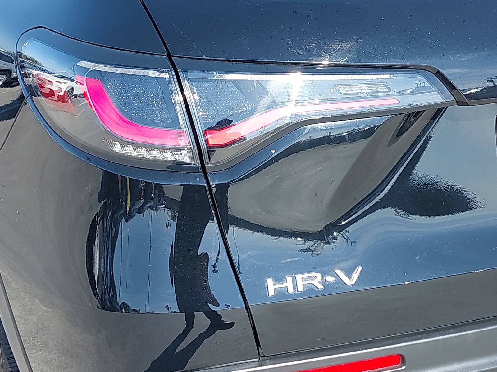 Certified 2024 Honda HR-V Sport image 33