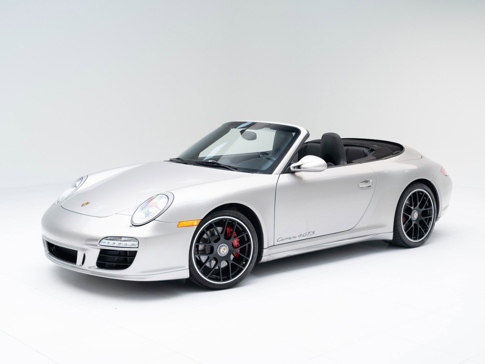Used 2012 Porsche 911 Carrera 4 GTS image 1