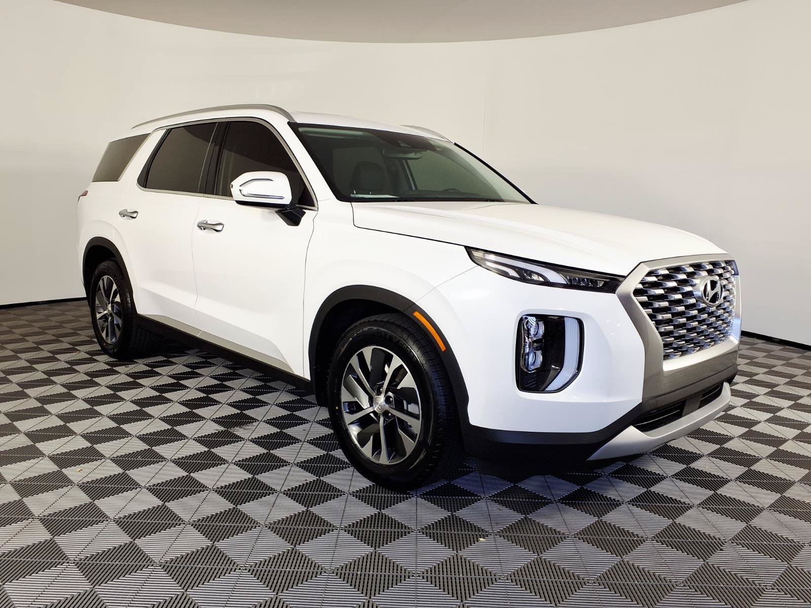 Certified 2021 Hyundai Palisade SEL FWD image 3