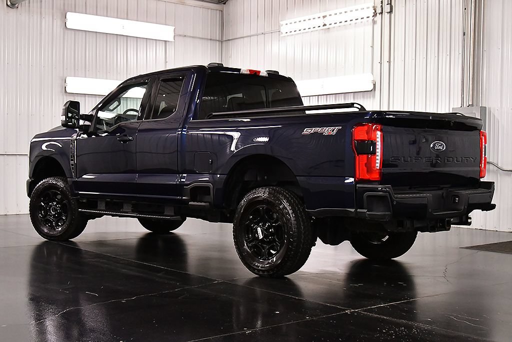 Used 2024 Ford F350 XLT w/ XLT Premium Package AWD/4WD image 5