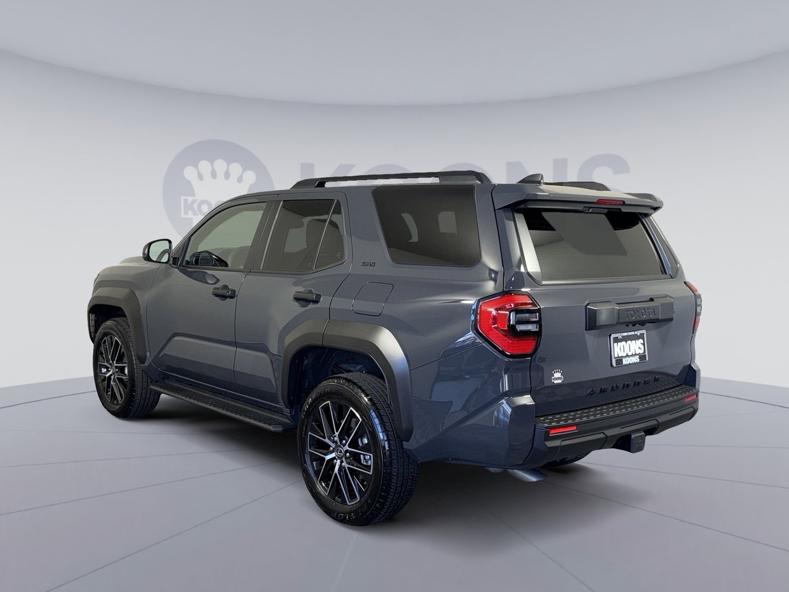 Used 2026 Toyota 4Runner SR5 image 4