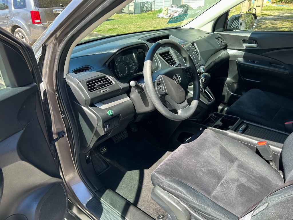 Used 2013 Honda CR-V LX image 8