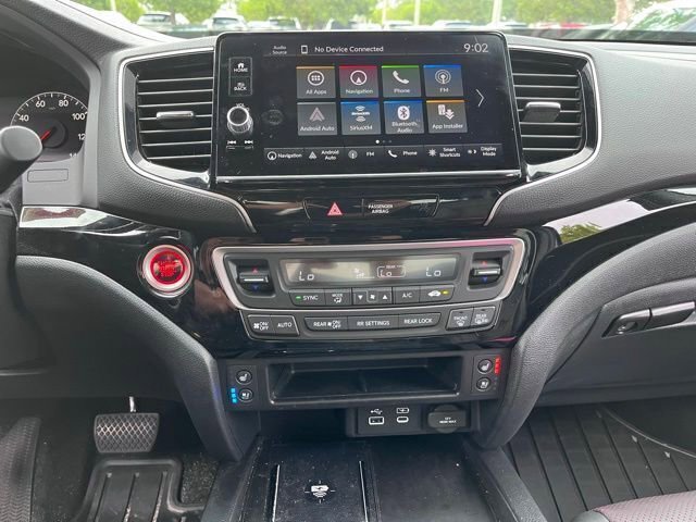 Used 2025 Honda Ridgeline Black Edition image 14