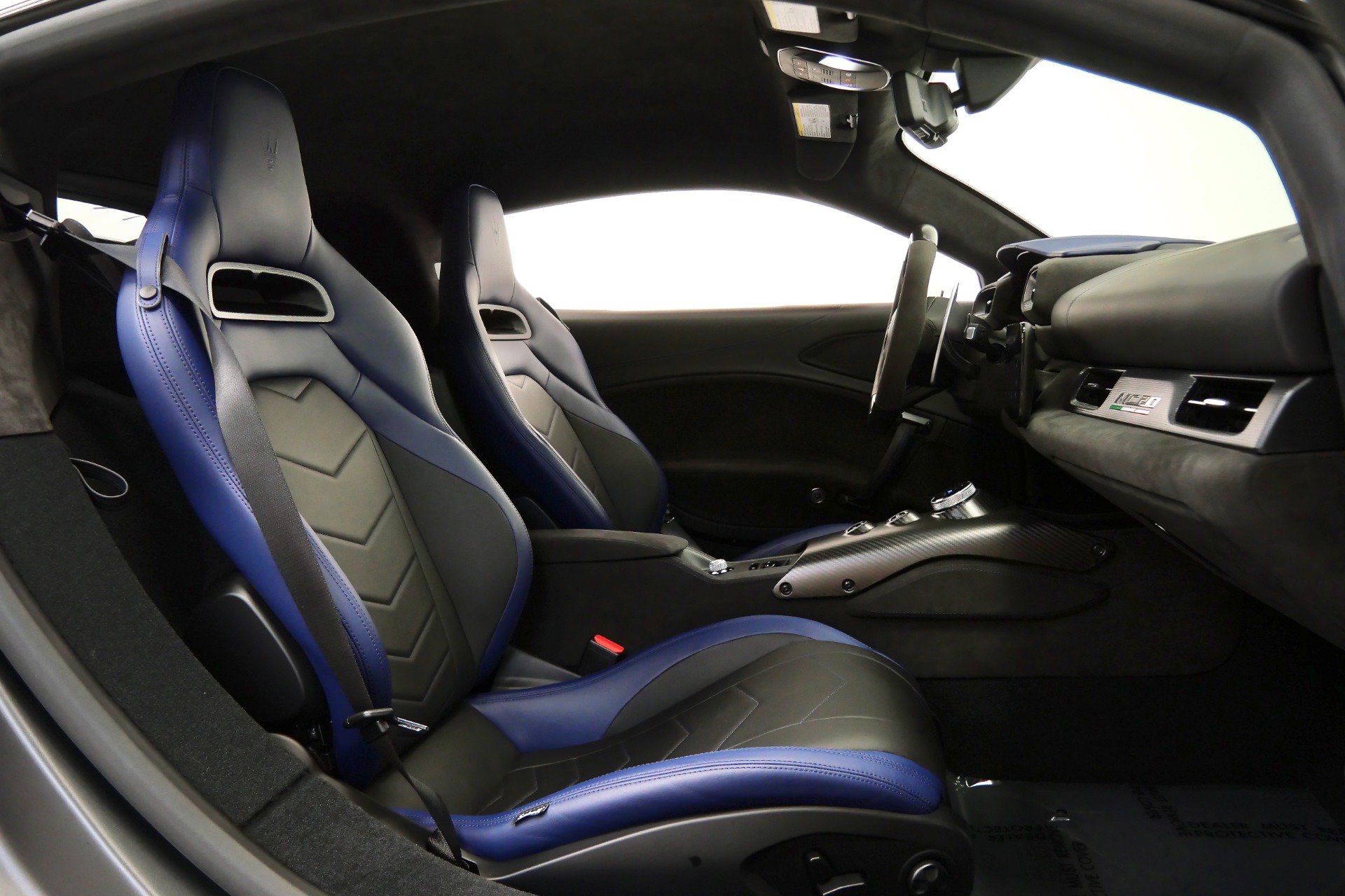 Used 2023 Maserati MC20 Coupe RWD image 27