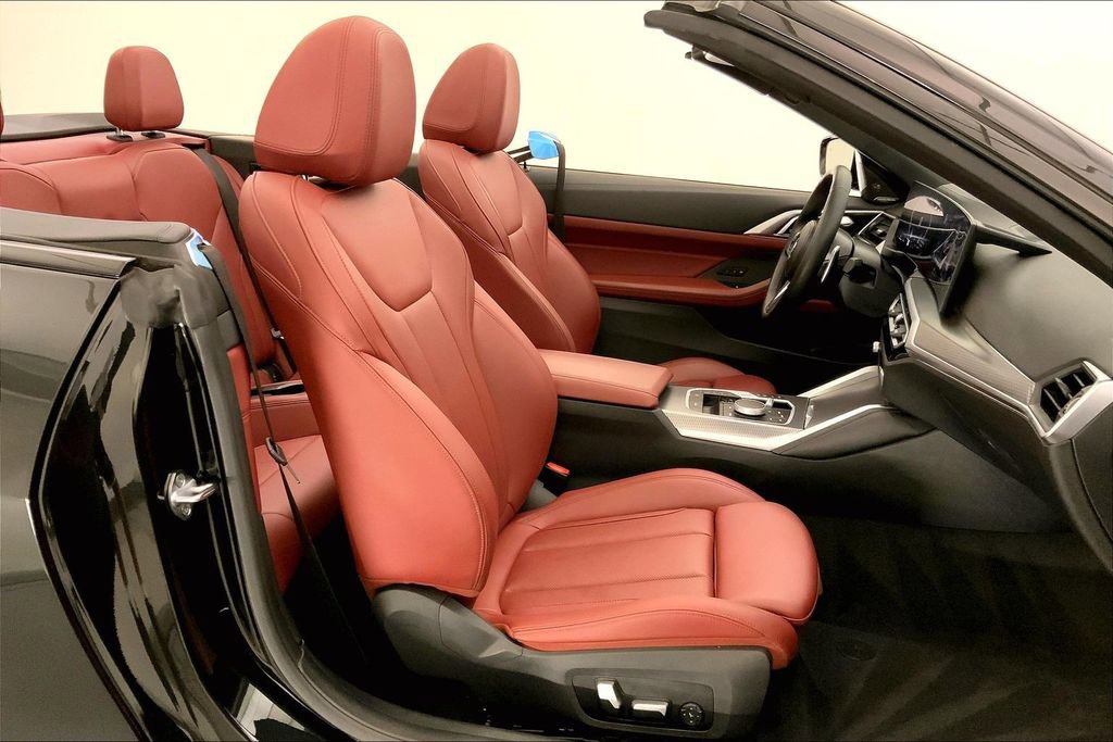 Certified 2024 BMW 430i xDrive Convertible w/ M Sport Package AWD/4WD image 6