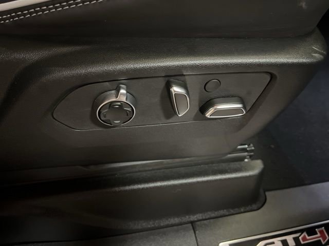 Used 2025 GMC Yukon XL AT4 Ultimate image 70