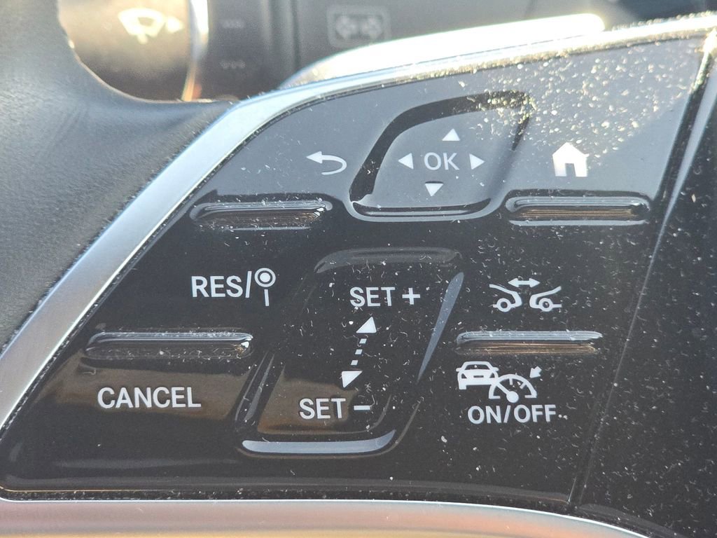 Certified 2023 Mercedes-Benz E 350 4MATIC Sedan image 36