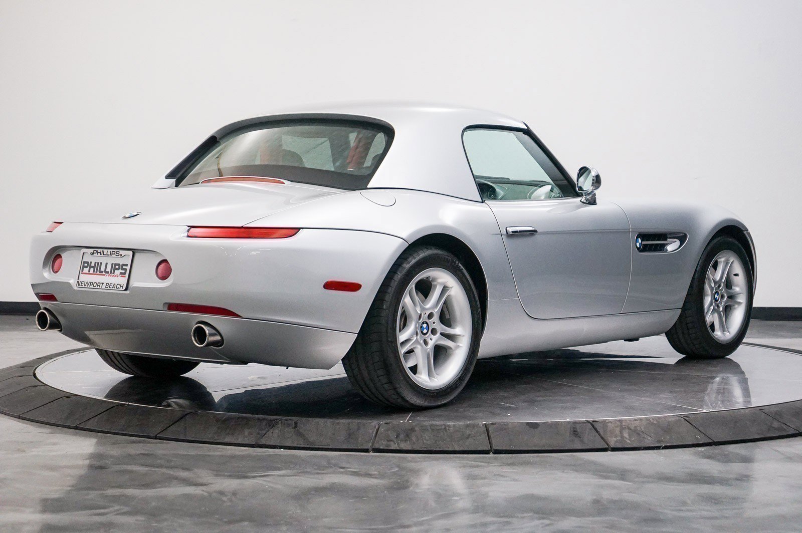 Used 2003 BMW Z8 RWD image 52