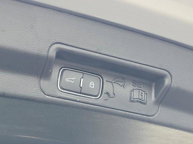 Certified 2024 Ford Explorer ST w/ Equipment Group 401A image 17